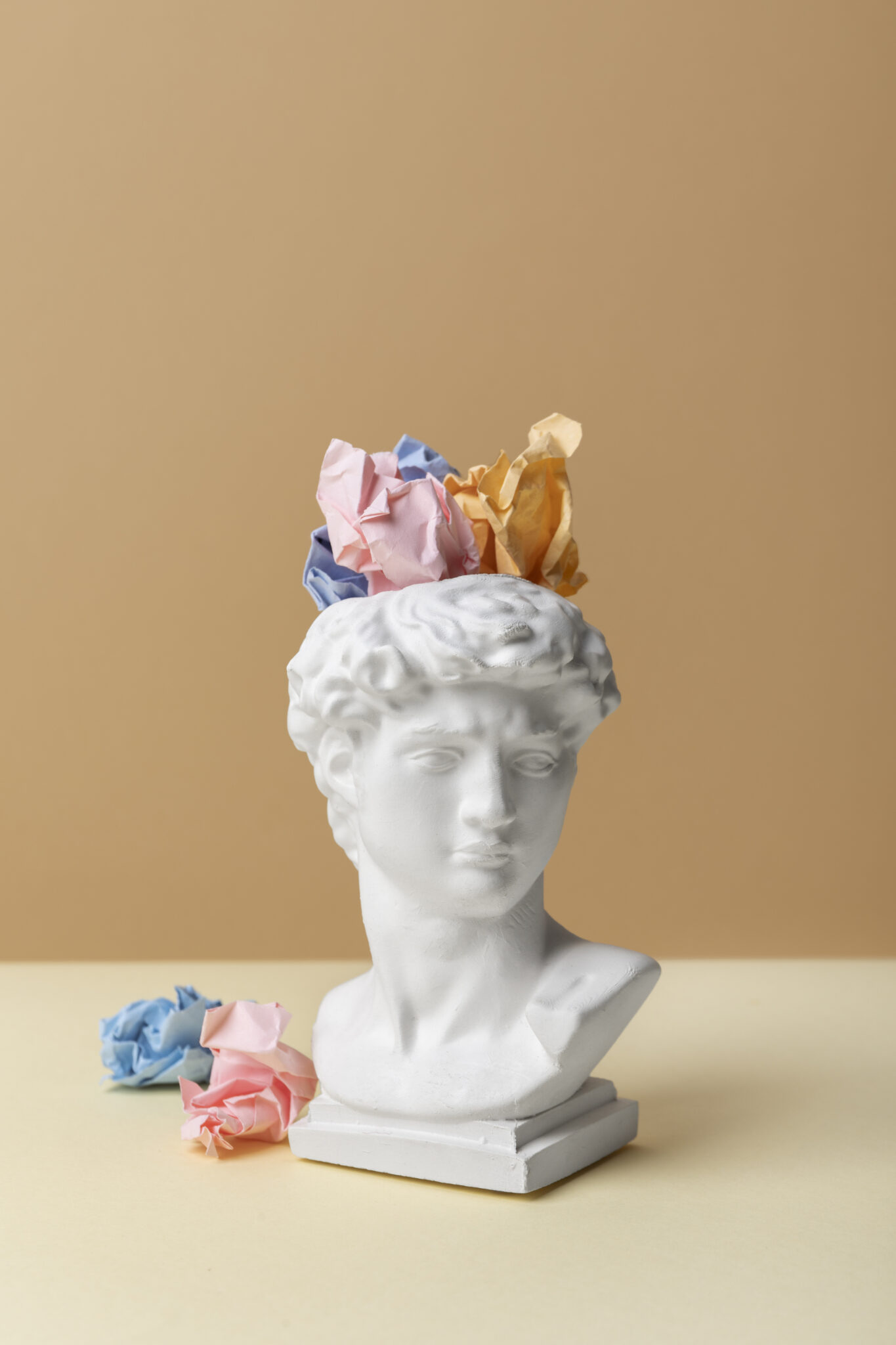 memory concept with sculpture paper (1)
